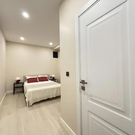 Newly Built 2br In Sisli *